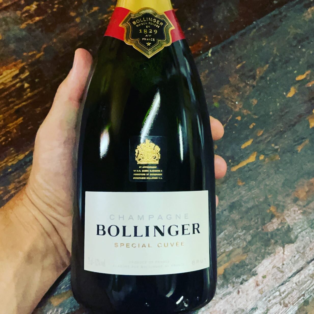 Champagne Bollinger, Brut Special Cuv&eacute;e

#champagne #foodie #espumoso #tenerife #lalaguna #islascanarias #gastro #gastronomia