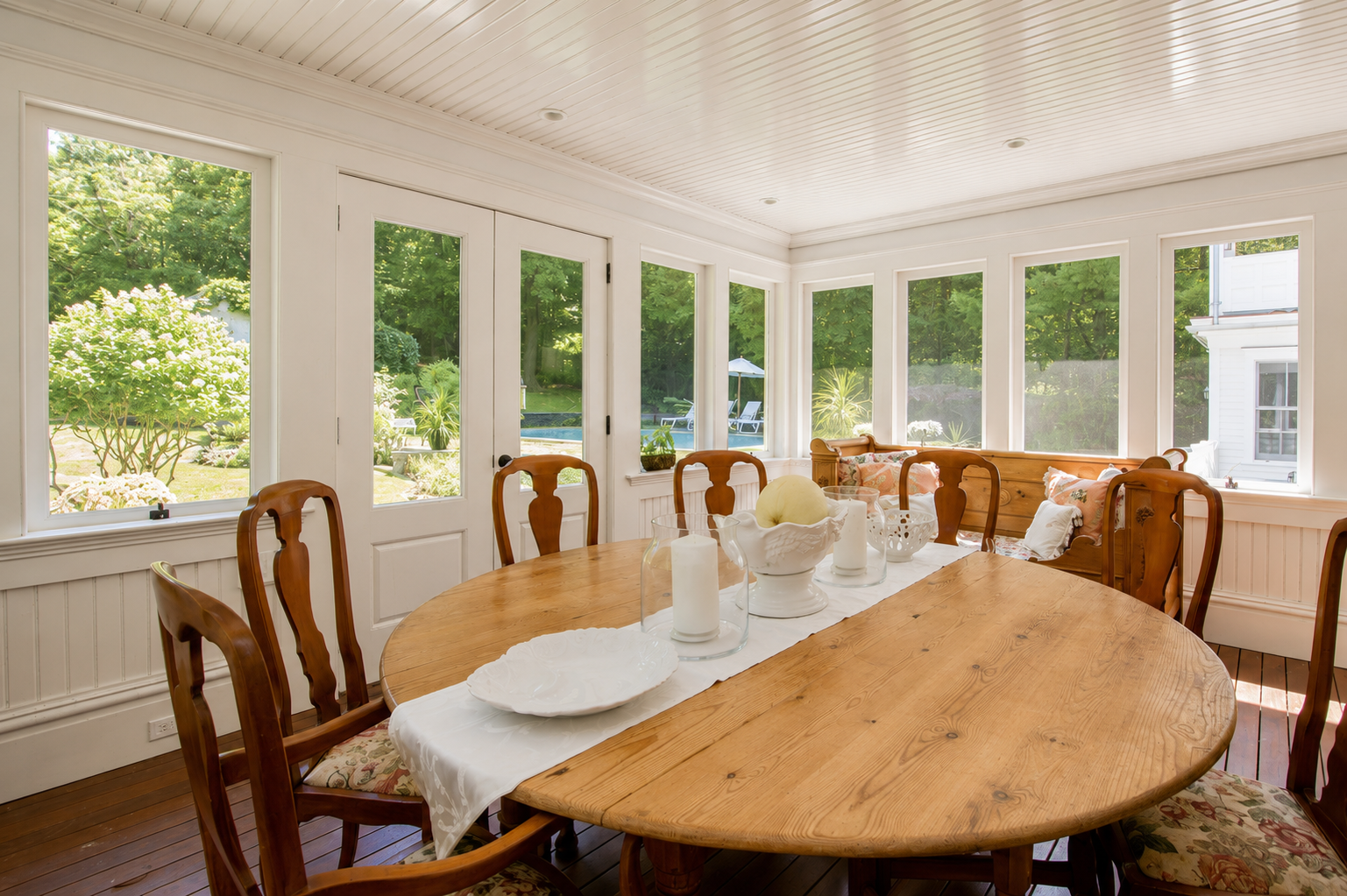 30 FRP Porch Dining.png