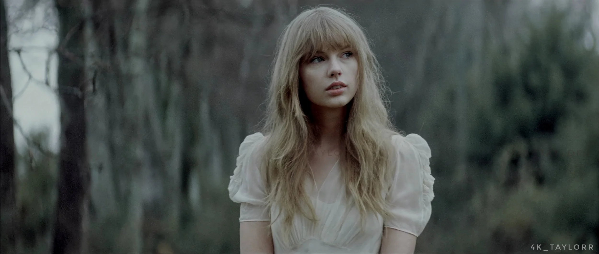 TAYLOR SWIFT "Safe & Sound" for Hunger Games - Directed by Philip Andelman - Produced by Partizan Entertainment