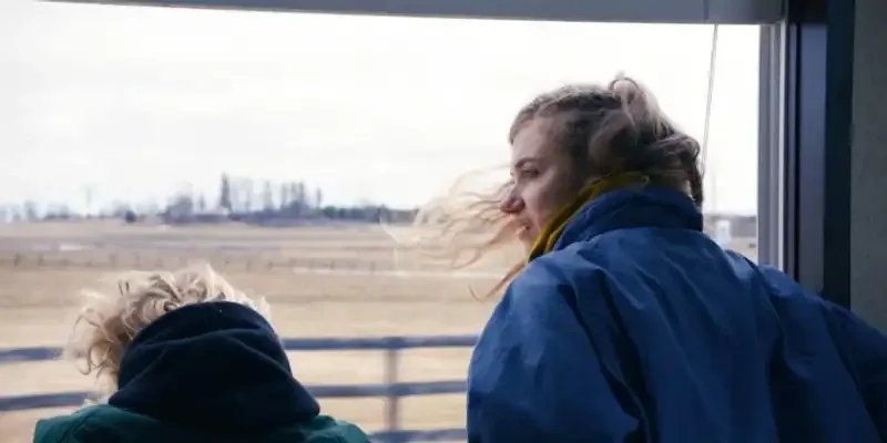 MOBILE HOMES - Directed by Vladimir de Fontenay - Produced by Madeleine Film