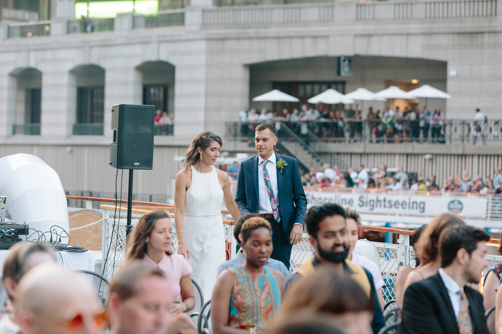 downtown-chicago-river-wedding-ceremony.jpg