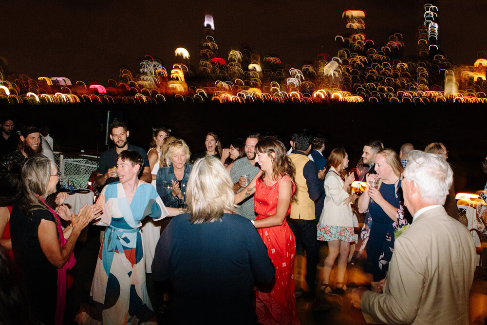 wedding-dancing-chicago-skyline.jpg
