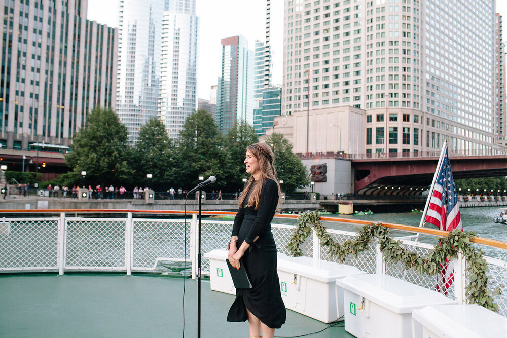 wedding-officiant-on-chicagos-leading-lady-boat.jpg