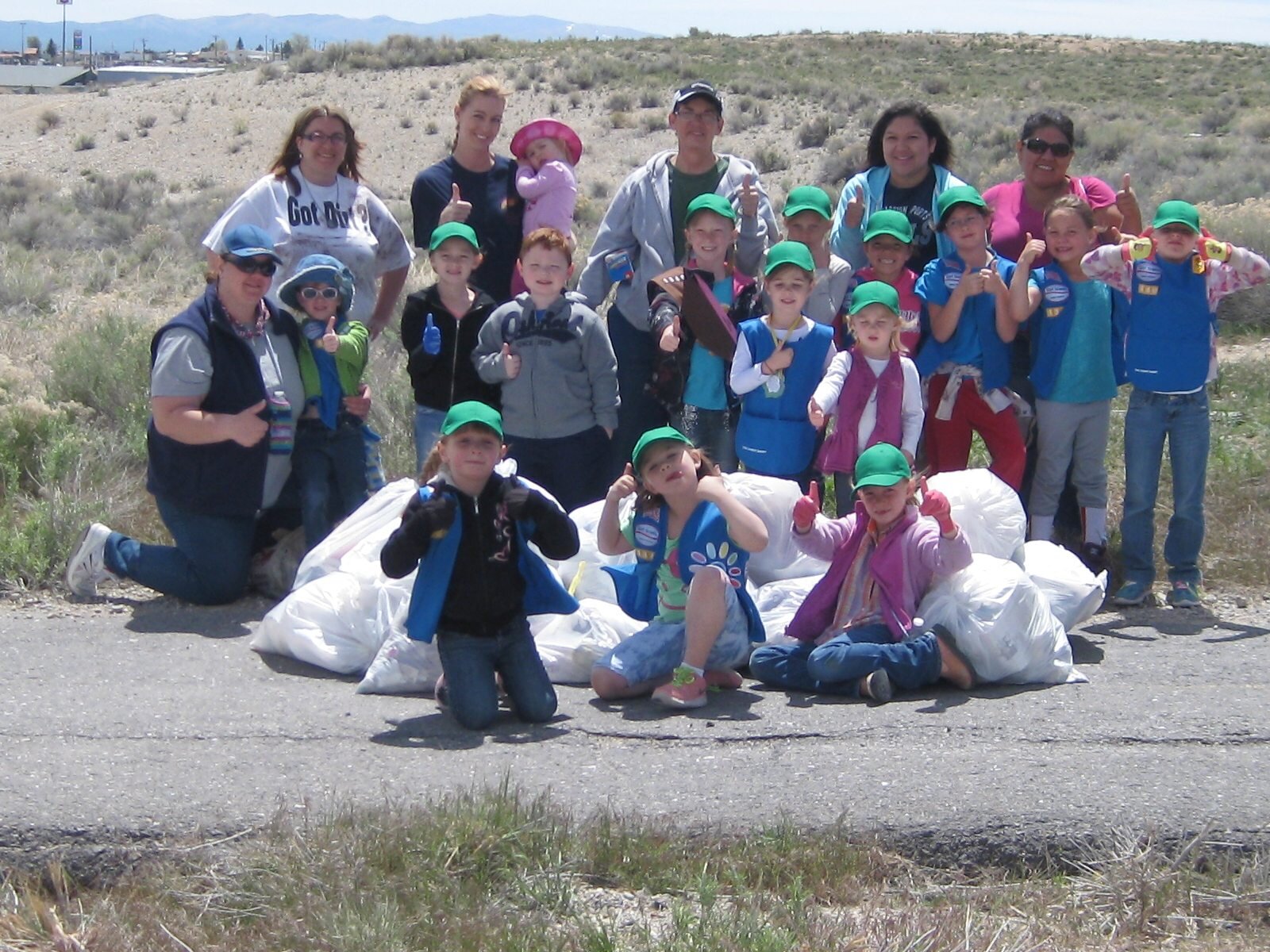 5-16-Girl-Scout-Cleanup.jpg