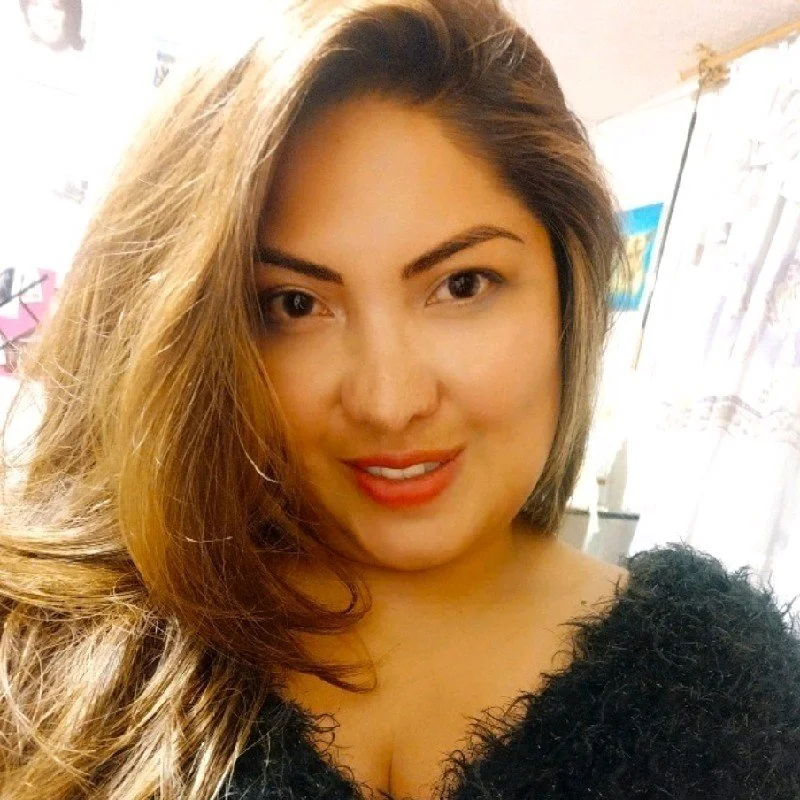 Jacqueline Granda, Qué viva La Tola