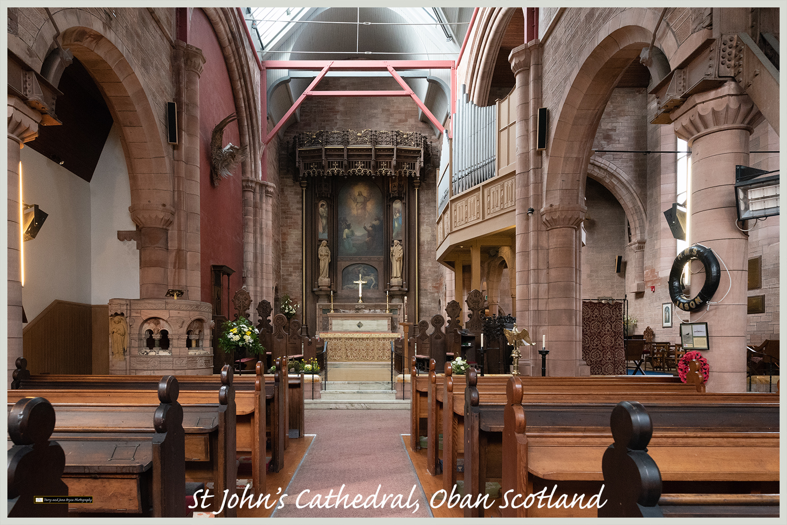 St John’s Cathedral, Oban Scotland DSC_2593.jpg