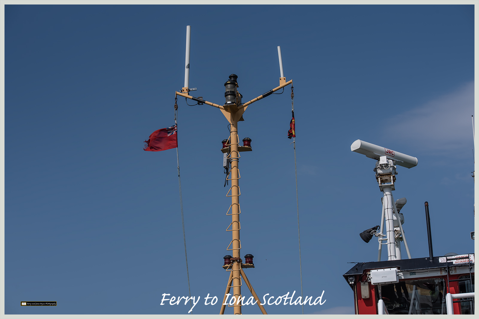 Ferry to Iona Scotland DSC_2735.jpg