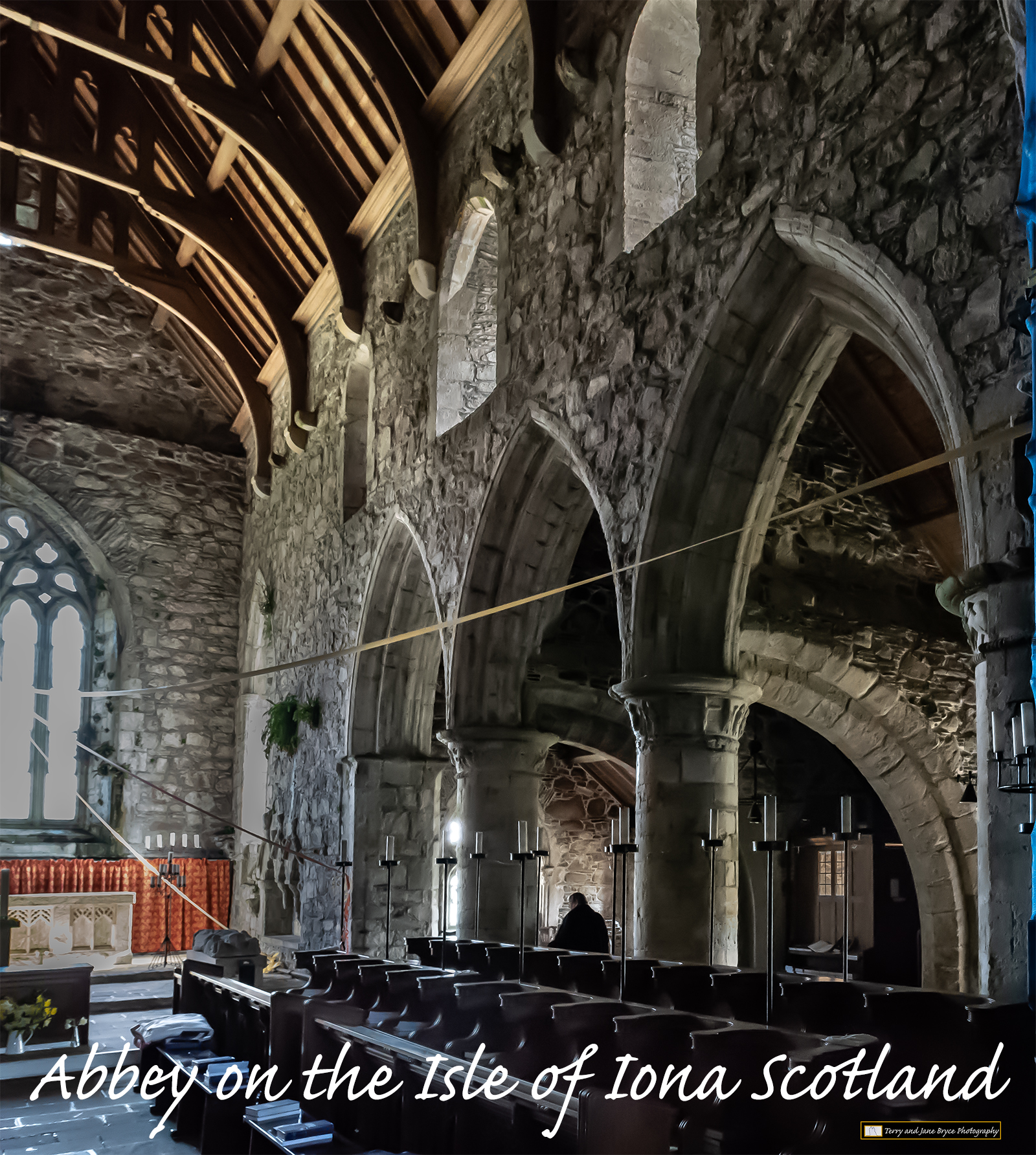 Abbey on the Isle of Iona Scotland DSC_2773.jpg