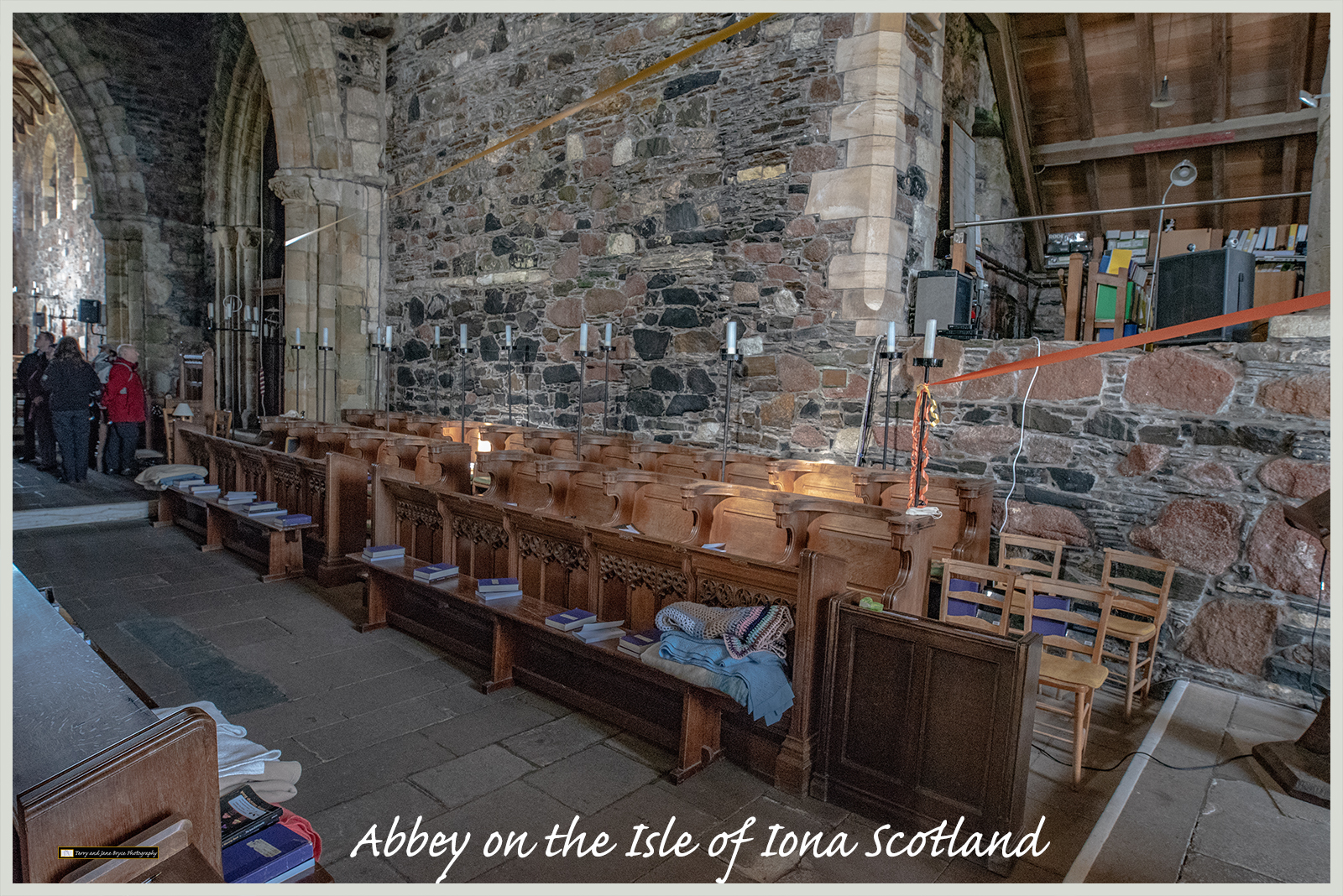 Abbey on the Isle of Iona Scotland DSC_2782.jpg