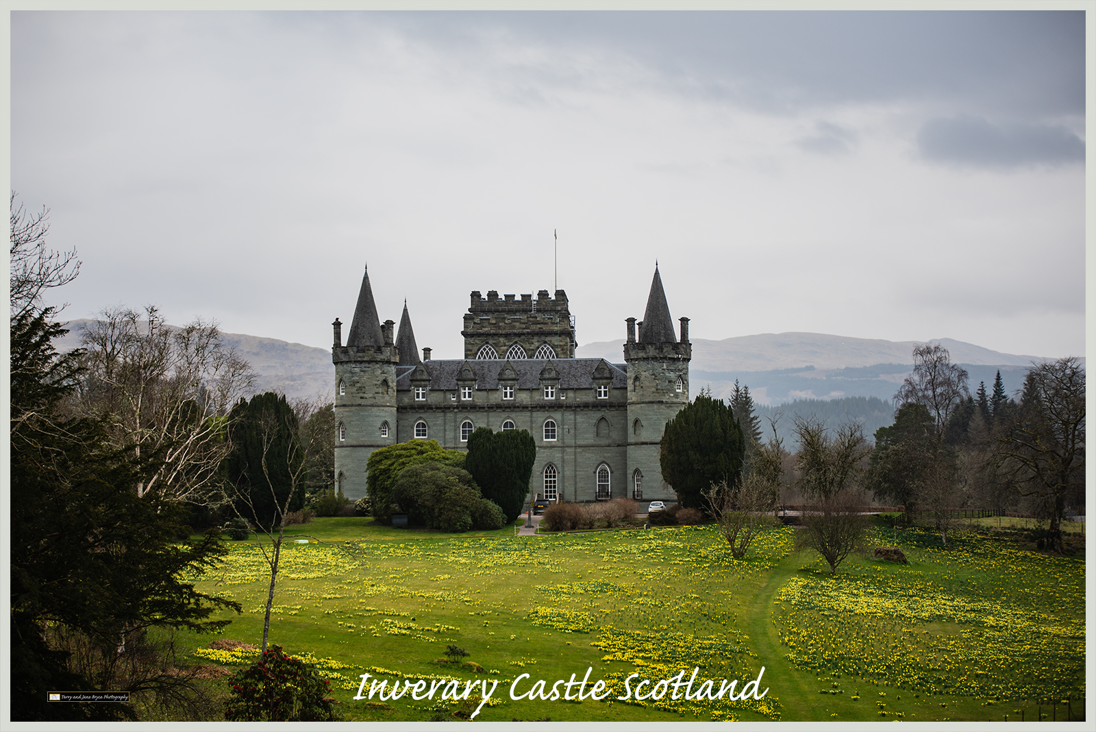 Inverary Castle Scotland DSC_3103.jpg