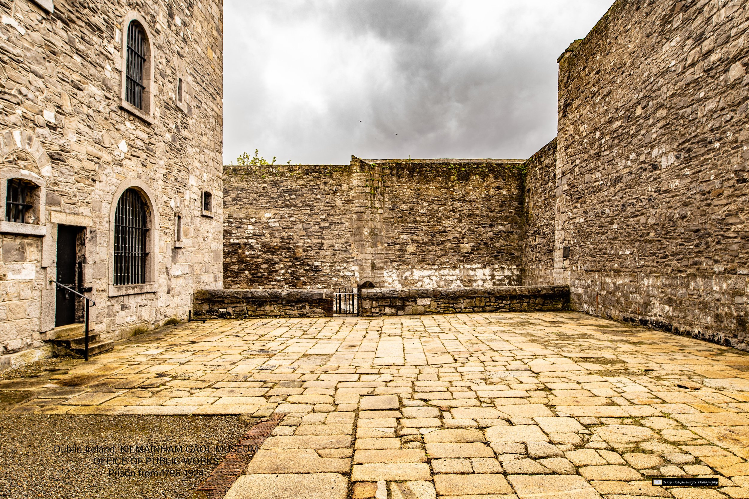 Ireland 2 -8727-Edit.jpg