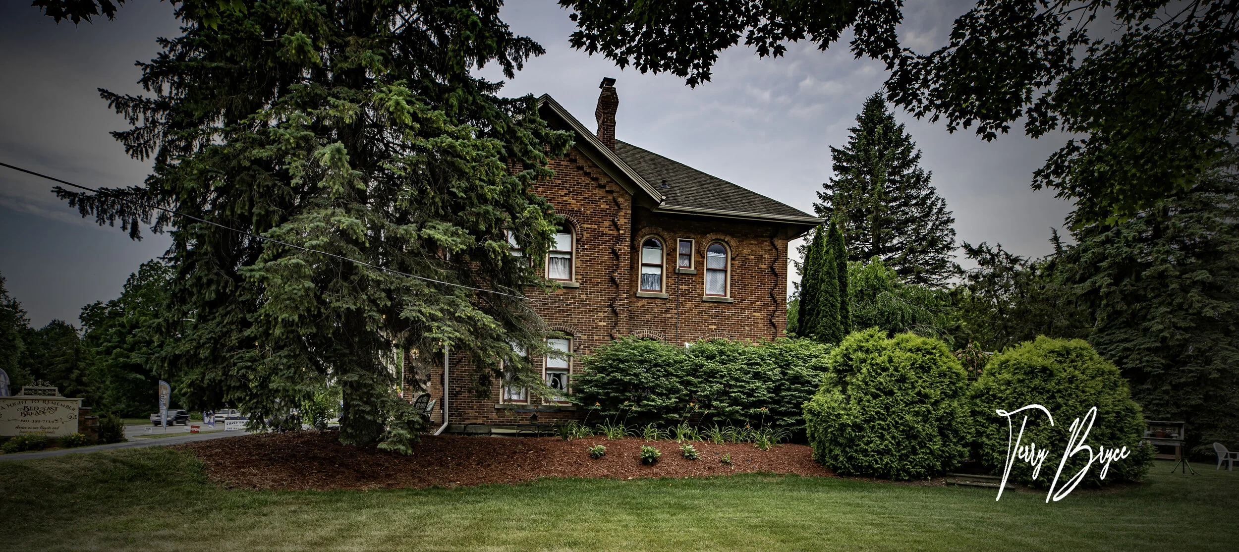 A Night to Remember Bed and Breakfast 5712 Main St Lexington, MI 48450
