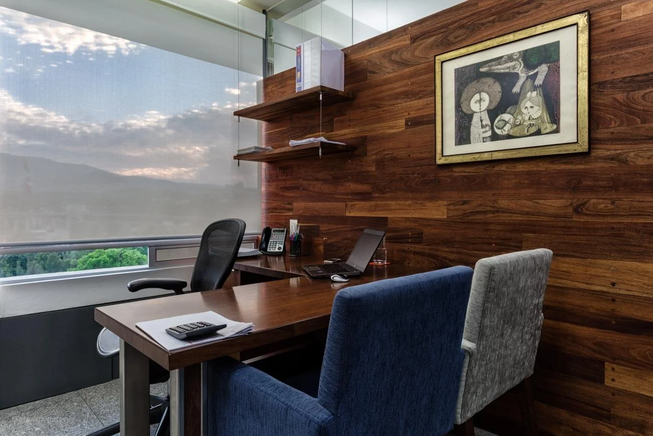 OFFICE-3.jpg