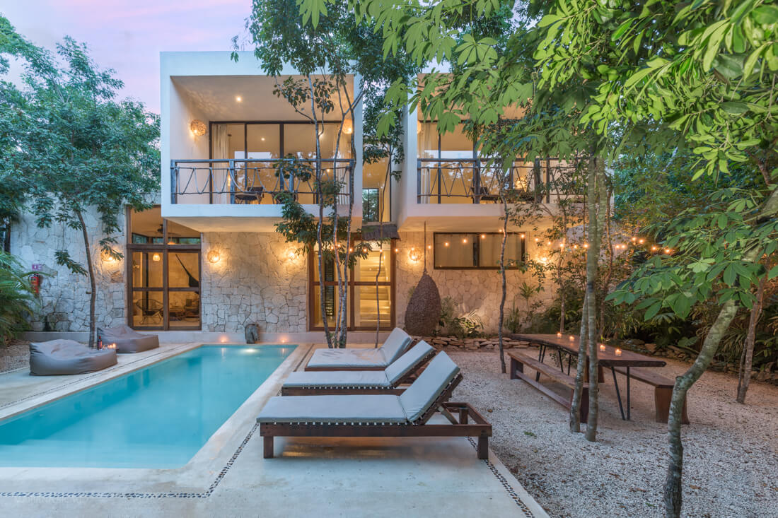 UVvilla-1 (1).jpg