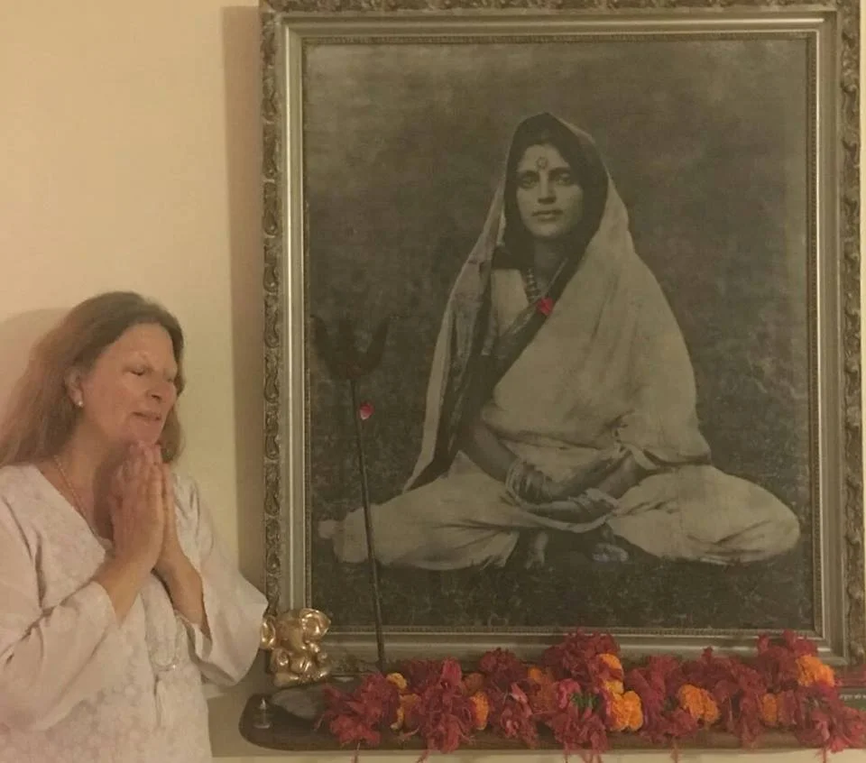 Padma and Ma.jpg