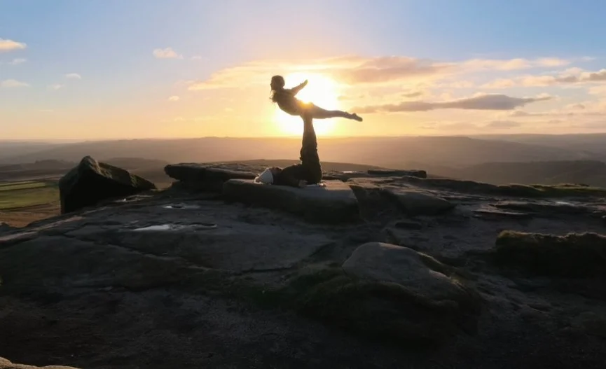 Partner (Acro)Yoga | Heart Dance Meditation | Sound Bath | Kirtan 🕉️ with Eugene &amp; Lalita