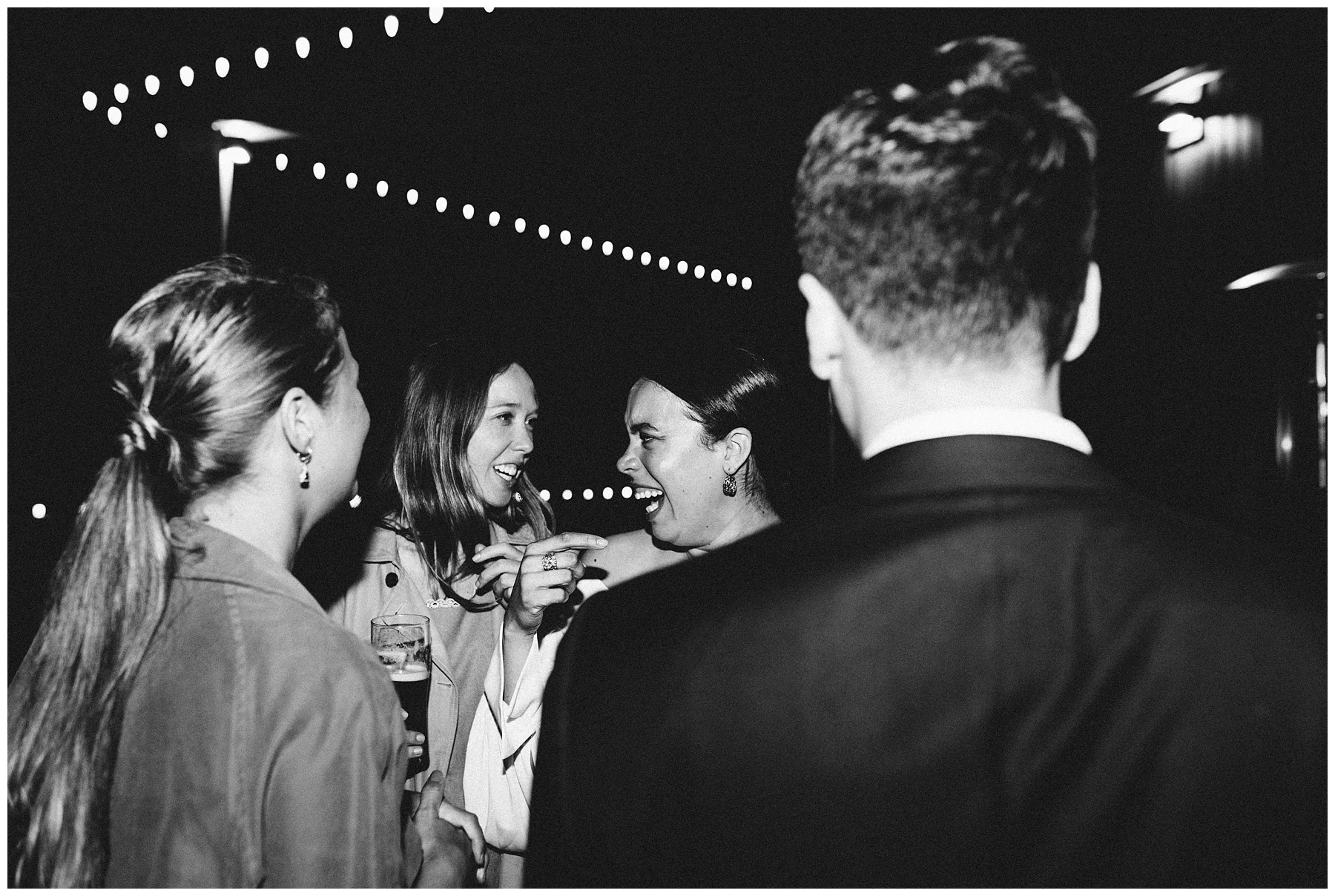 Vancouver wedding photographer stanley park_1131.jpg