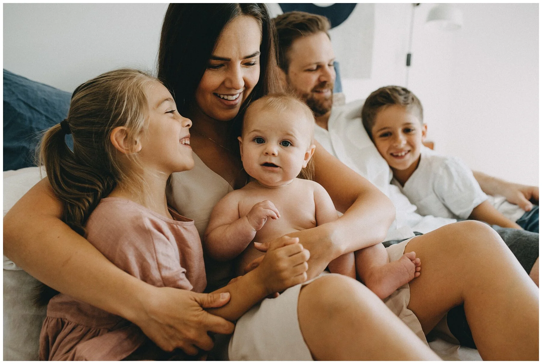 Vancouver Family Photographer || in home lifestyle Family Photos_1346.jpg