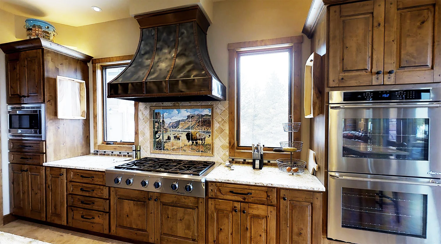 Lodge-range-double-ovens-mural.jpg