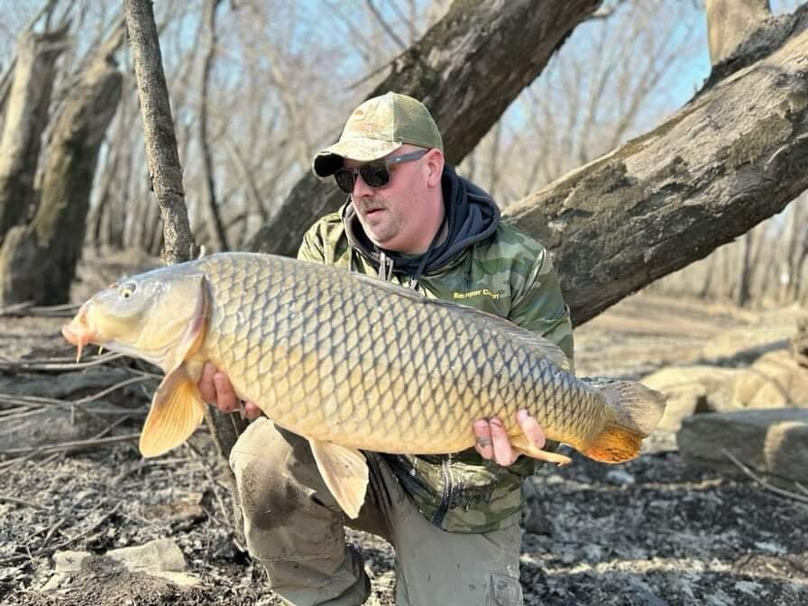 First fish of the year for RJ @connecticut_custom_tackle :) awesome looking one! 

www.carpbaitusa.com #carpbaitusa #carp #carpfishing #carpfishingusa #teamcarpbaitusa #catchandrelease #catchphotorelease  #boilies #boiliefishing  #carpcrossing #carpf