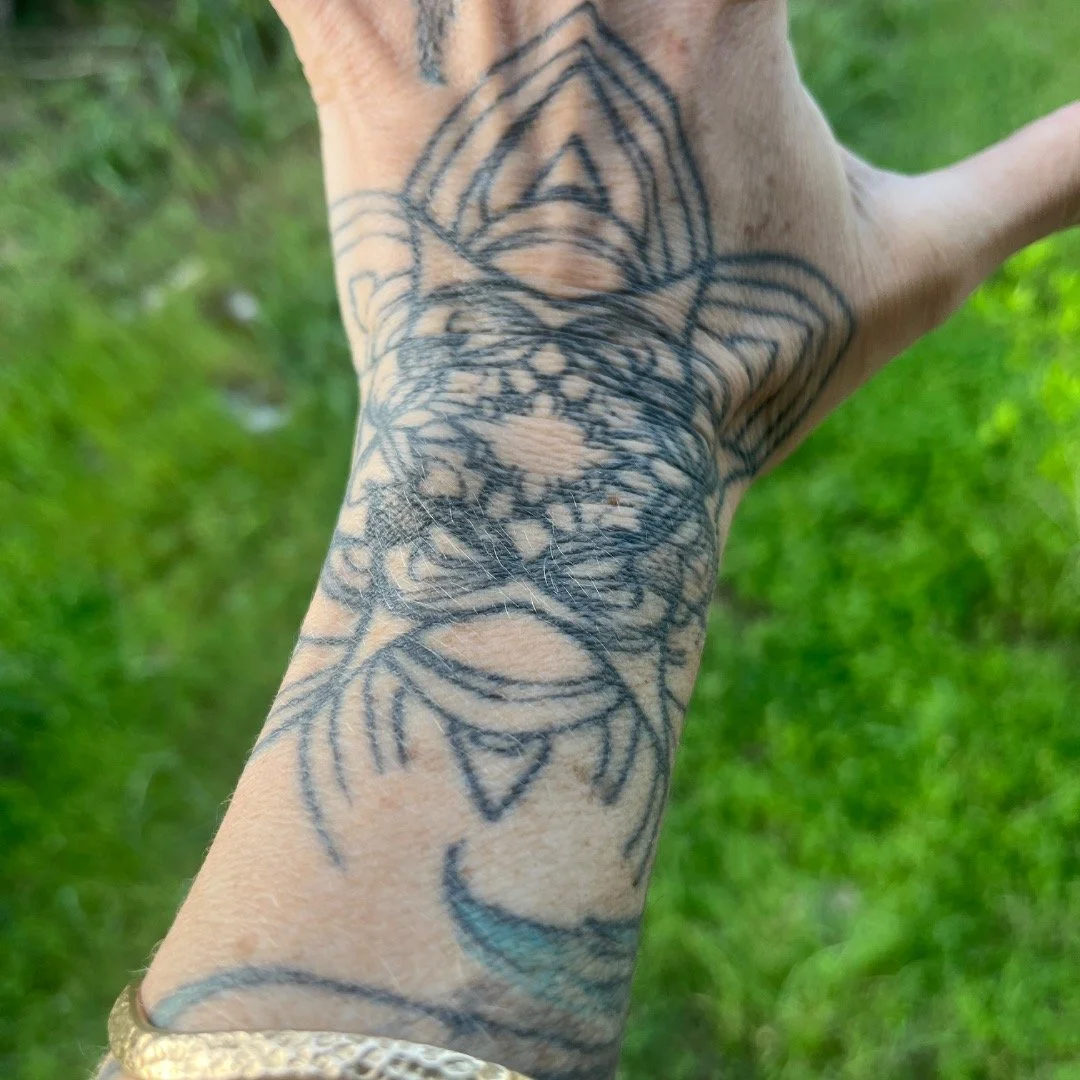 Ostara~ Wheel of the year and symbol of the spring equinox~ the balance between light and dark~ renewal * fertility * growth *~ as winter comes to an end and spring begins!!