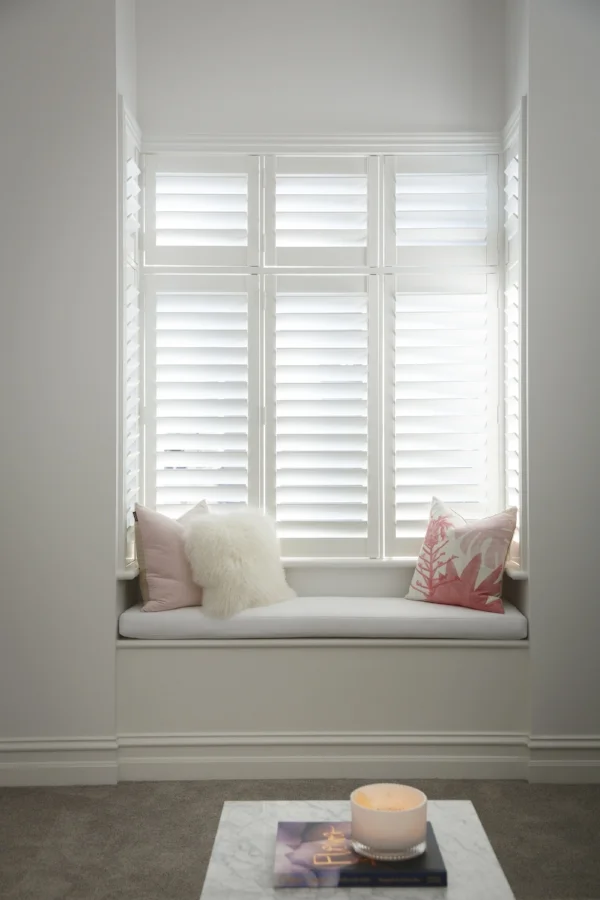 A window seat needs no intrusion from hanging curtains or cords - keep it simple and streamlined with a well-fitted blind or more gorgeous shutters as seen here in @juliaandsasha’s Little Willow project.