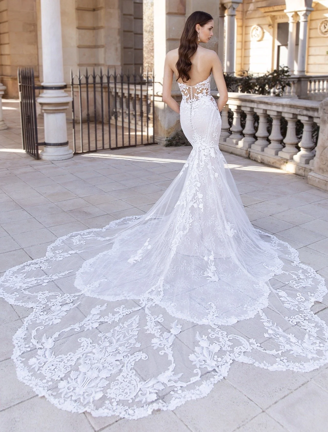 Long train wedding dress.jpg