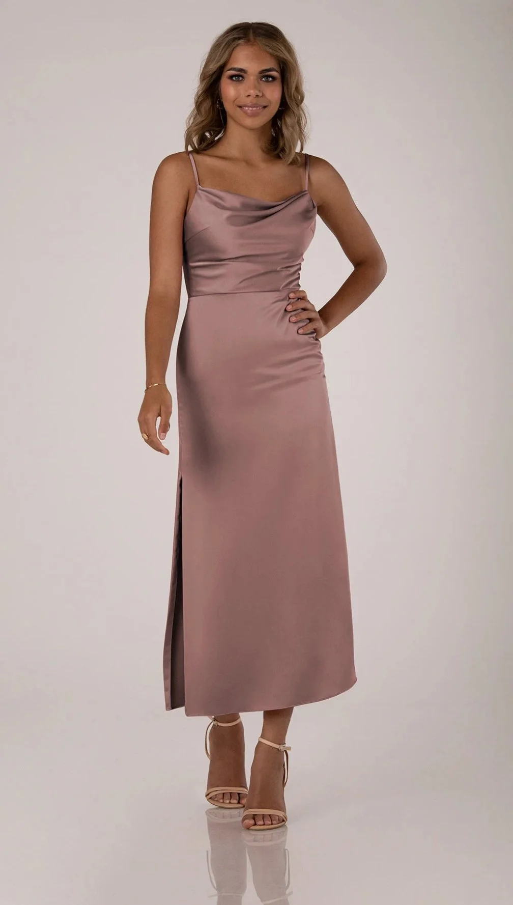 Short dress with slit.jpg