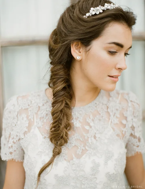 6565 — The Bustle Bridal Boutique display picture 3
