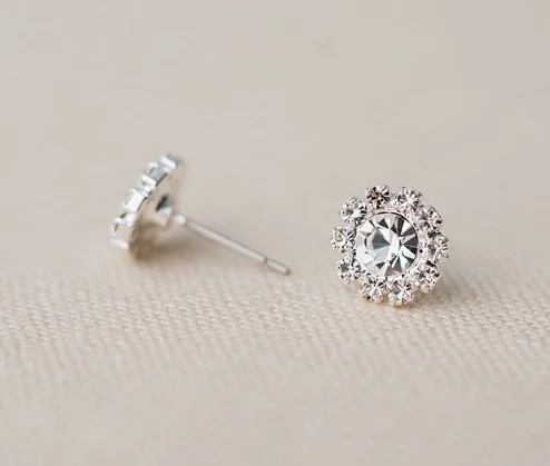 Cute floral studs by Bel Aire