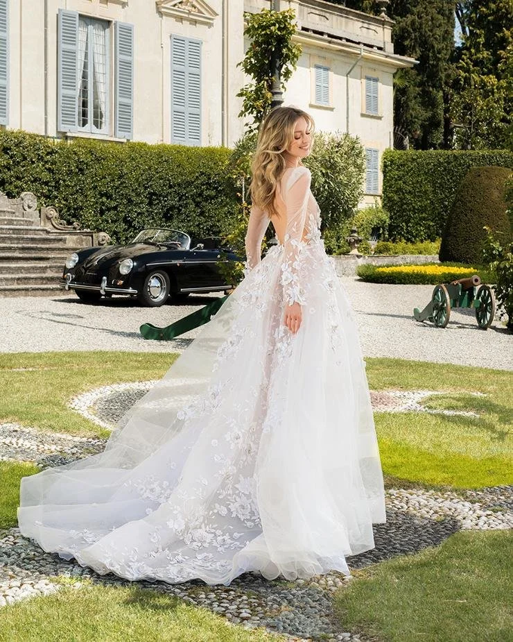 berta - berta wedding dress - san diego berta - berta sale - berta 22-06  The Bustle Bridal Boutique