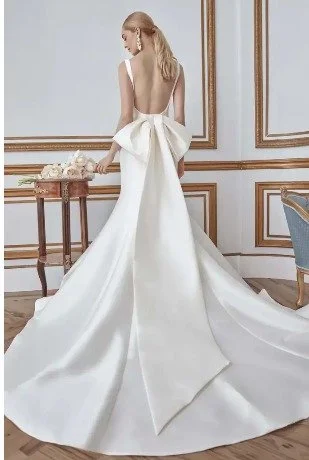 Web capture_10-10-2023_131236_www.sarehnouri.com.jpeg