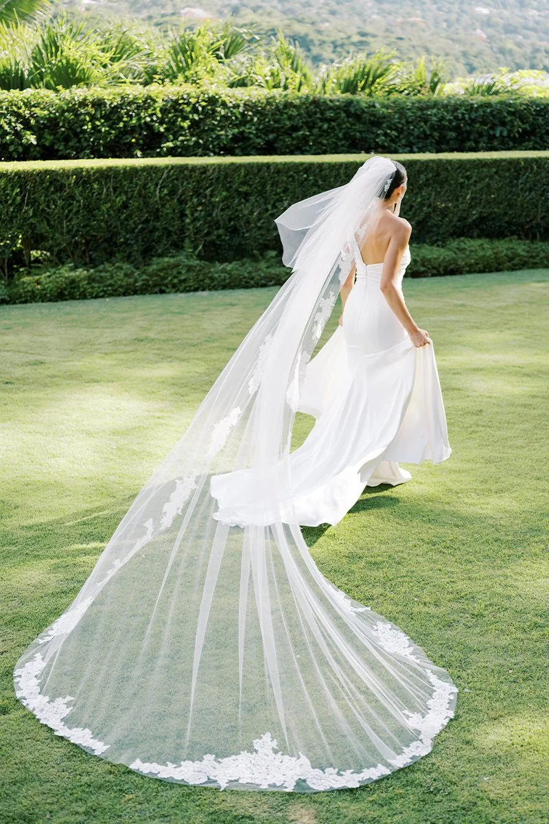 best veil for lace wedding dress What Veil to Wear with a Lace Wedding Dress?