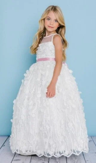 Web capture_8-1-2024_141127_rosebudfashions.com.jpeg