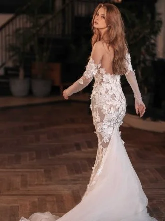 big floral on wedding dress.jpeg