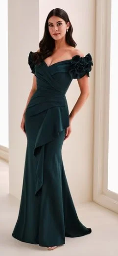 dark green gown in san diego.jpeg