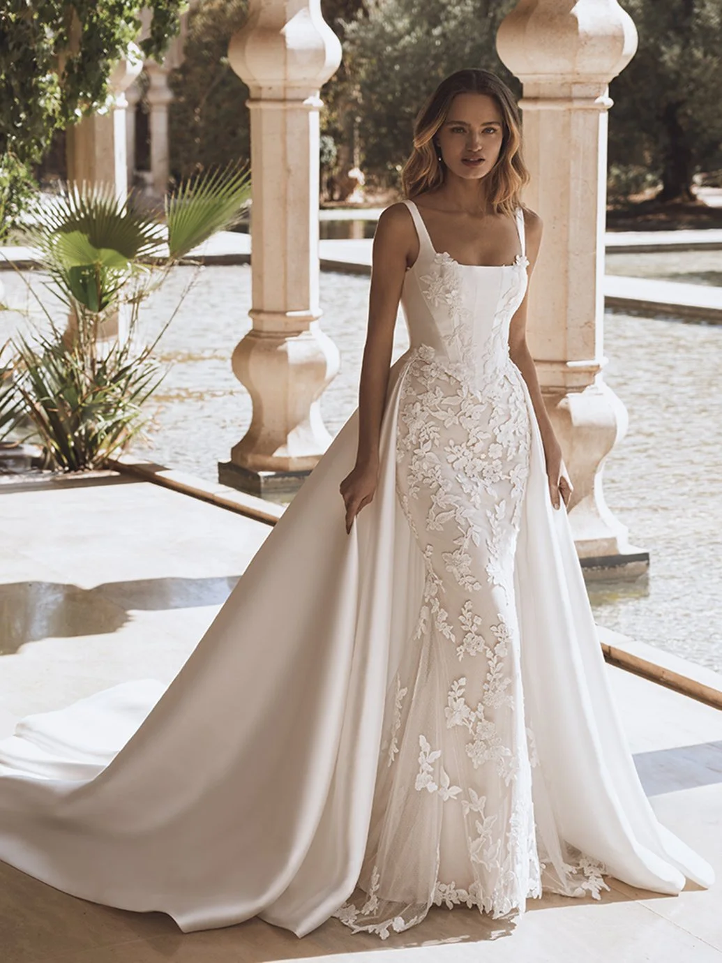 enzoani vee wedding dress.jpg