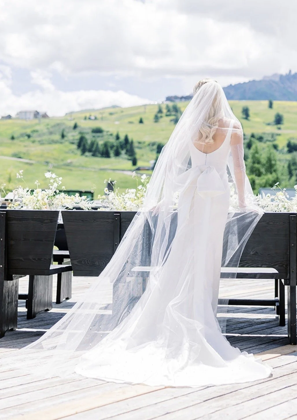 Toni Federici Decadent.jpg