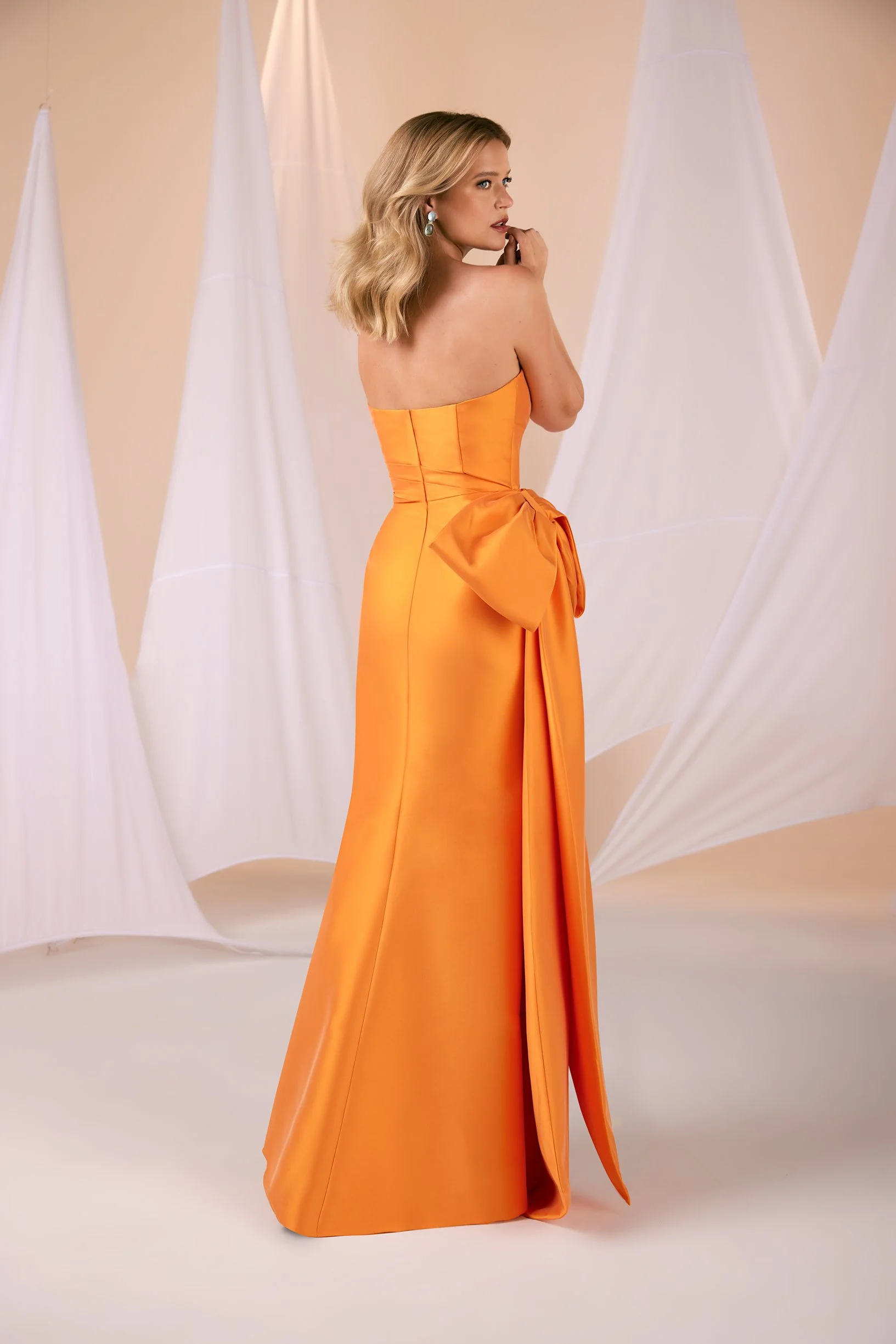 tangerine dress.JPG