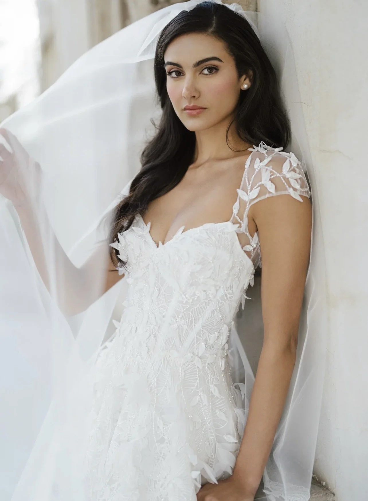 3d flower wedding dress.jpg