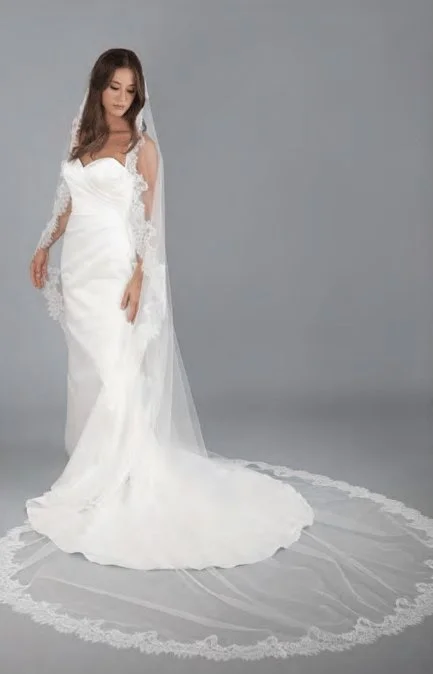 wedding veil.jpeg