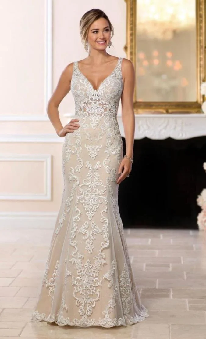 v neck wedding dress.jfif