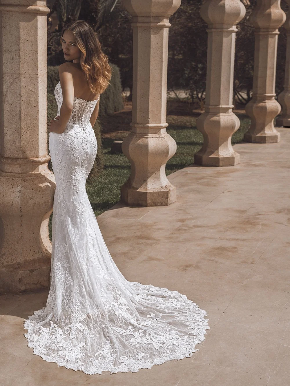 mermaid wedding dress with keyhole back Sweetheart Open Back Mermaid Wedding Dresses Lace Appliques