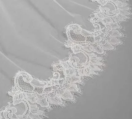 lace wedding veil.jpeg