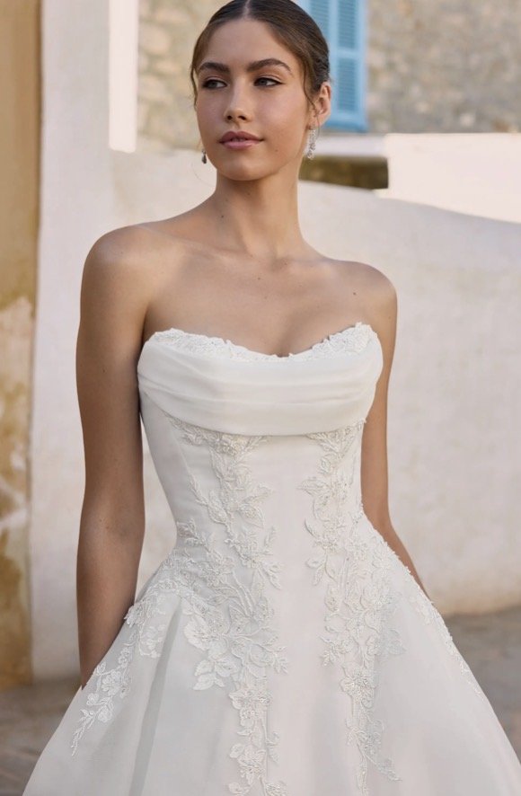 snatch waist wedding dress.jpg