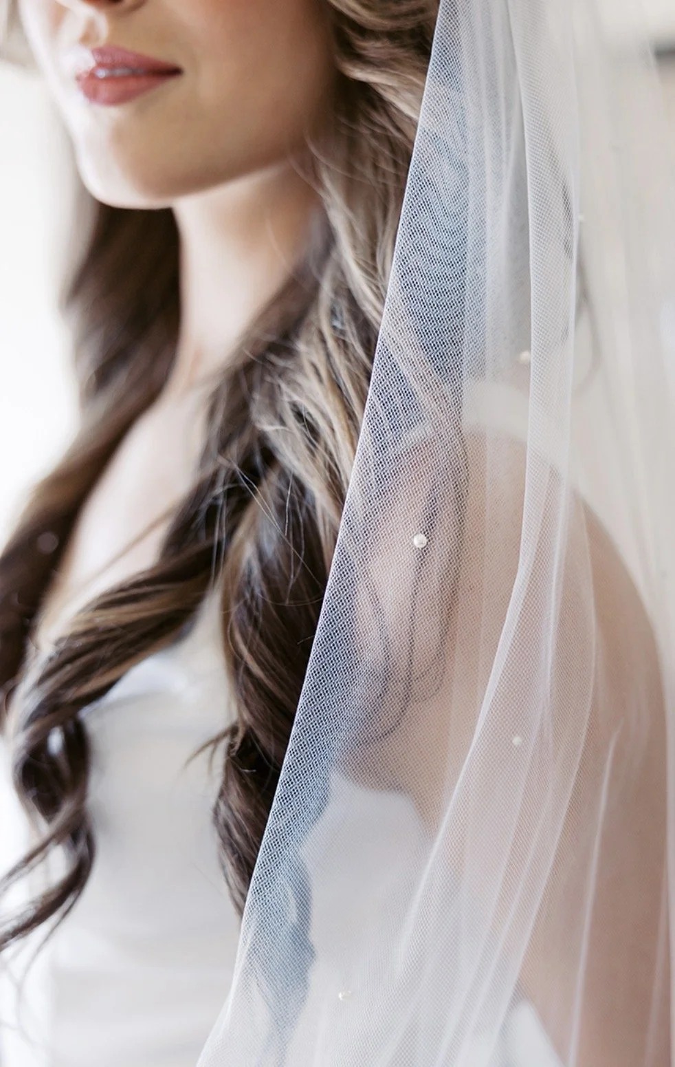 Toni Federici Cameo.jpg