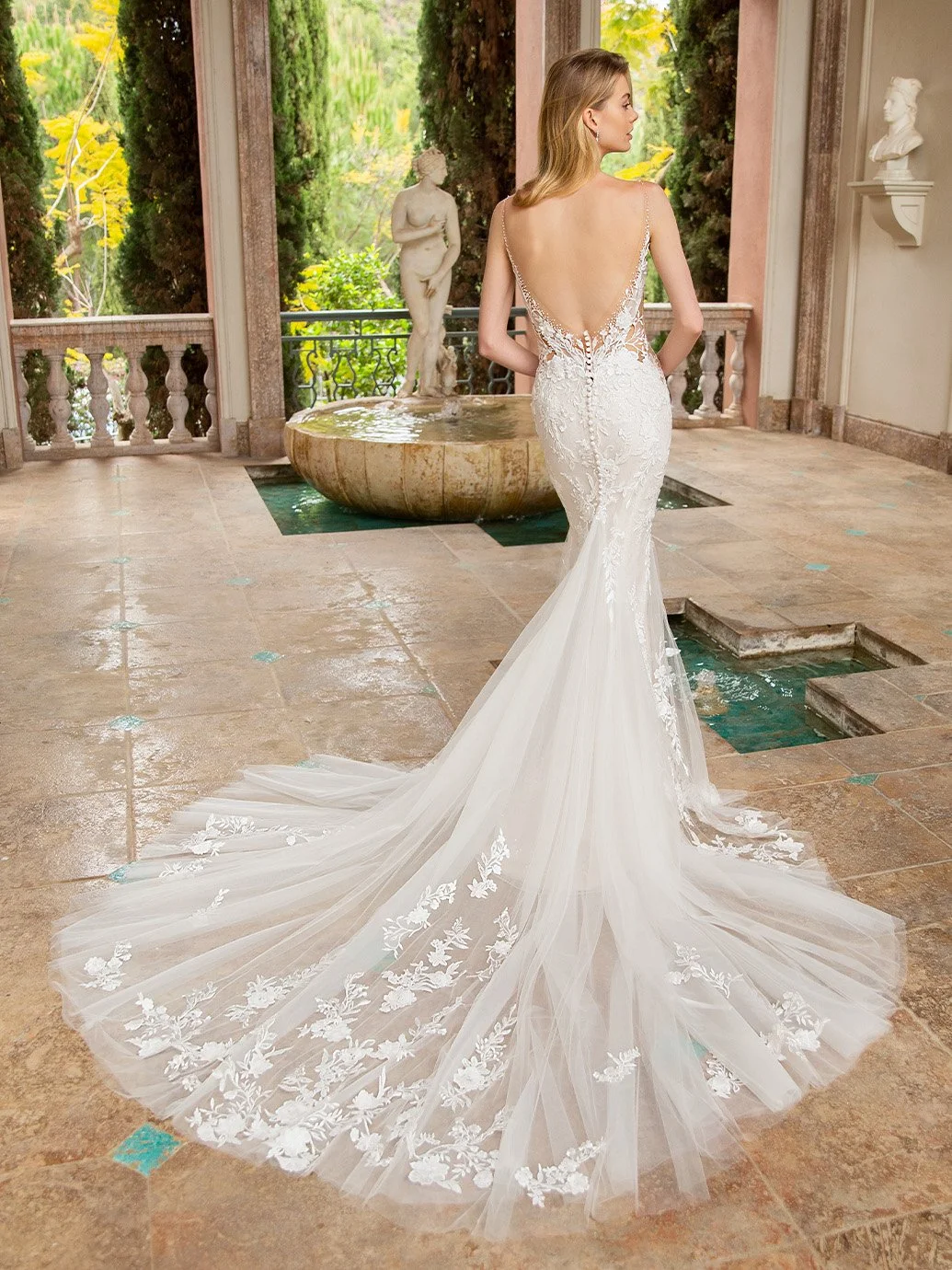ramona enzoani wedding dress.jpg