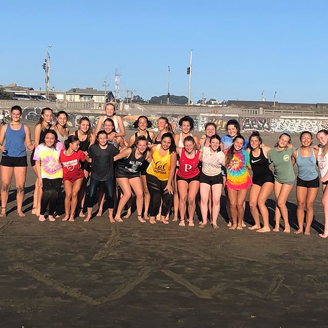 Missed us? Team 40 is back at Lake Merced, but today they were out at Ocean Beach!!! Looking forward to the rest of the season!!
