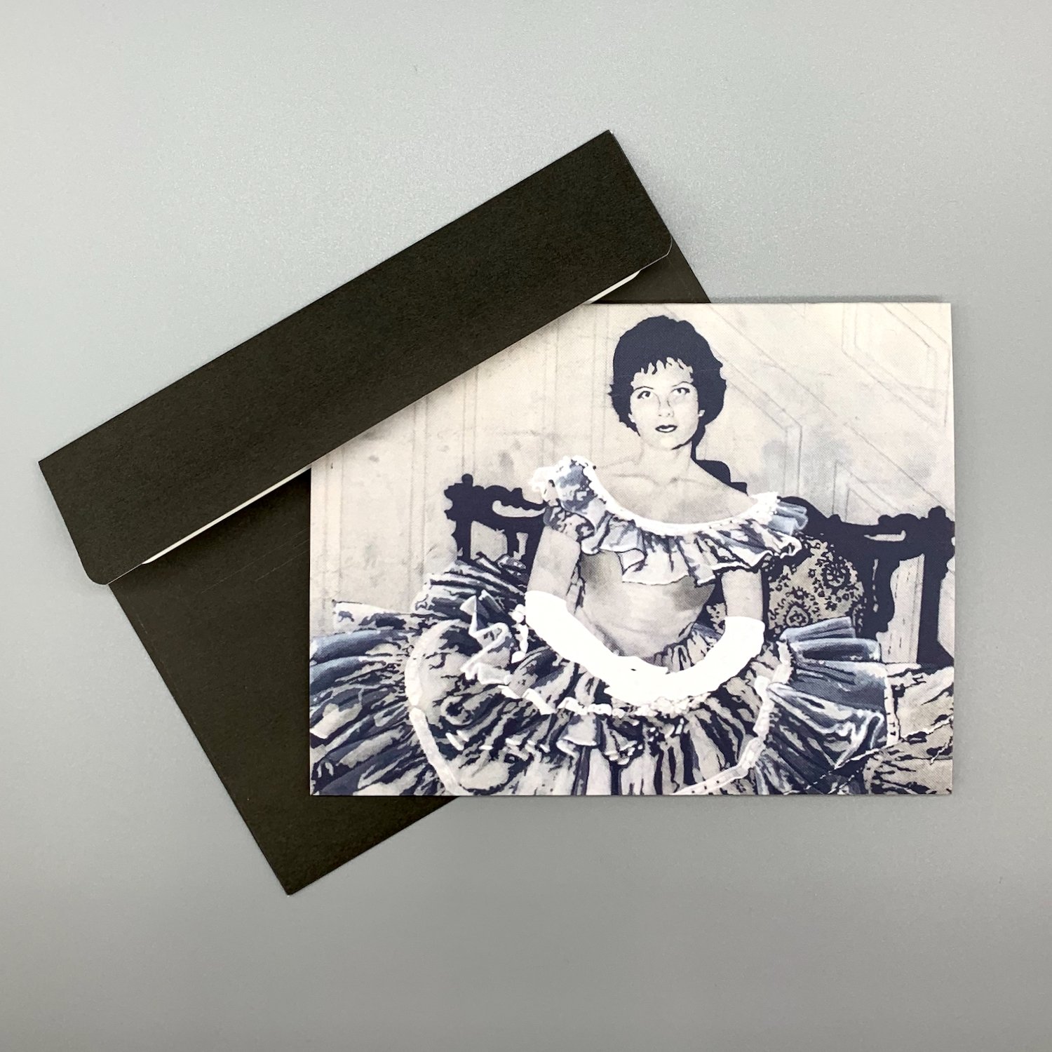 merch-mama1-notecard-envelope-black.jpeg