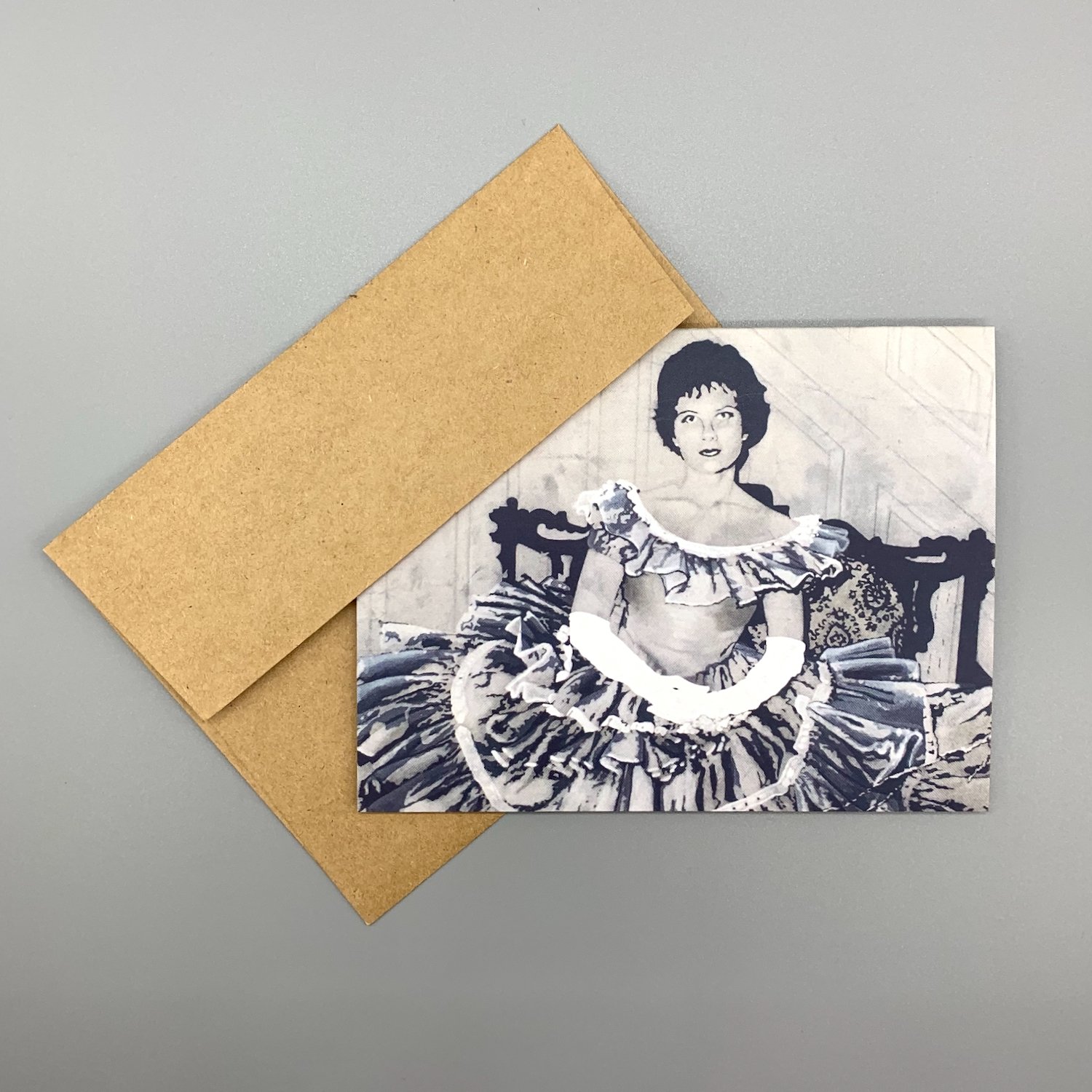 merch-mama1-notecard-envelope-kraft.jpeg